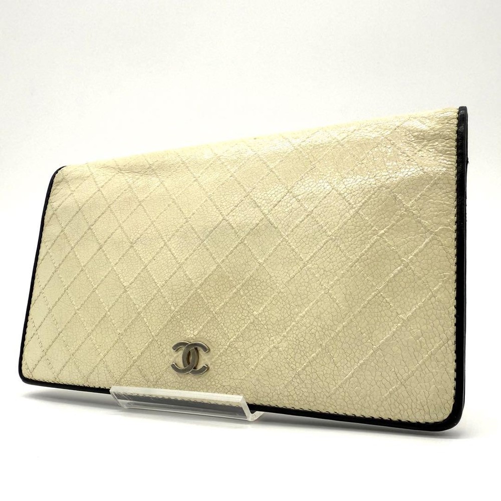 Chanel Bicolore Long Wallet in White Black Caviar Leather Pre-Owned