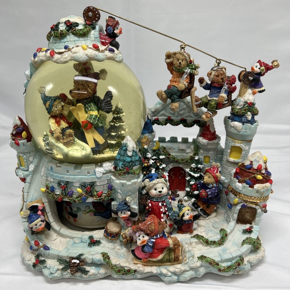 Grandeur Noel Musical Water Globe 2001 Santa Claus North Pole Elf Toys Christmas