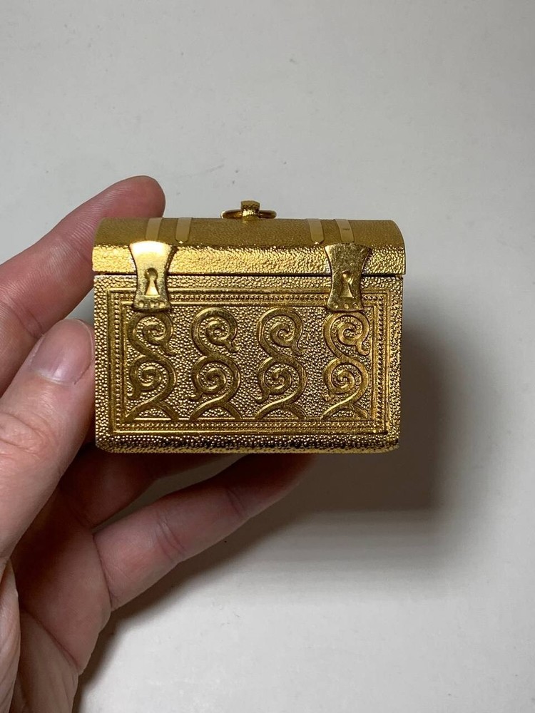 Soviet vintage jewelry box chest USSR Souvenir 70s Gold color