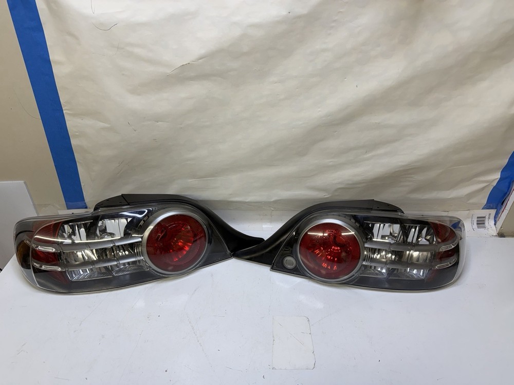 Jdm 04-11 Mazda Rx8 Rx-8 Se3P Oem Rear Tail Lights Lamps Set Rhd