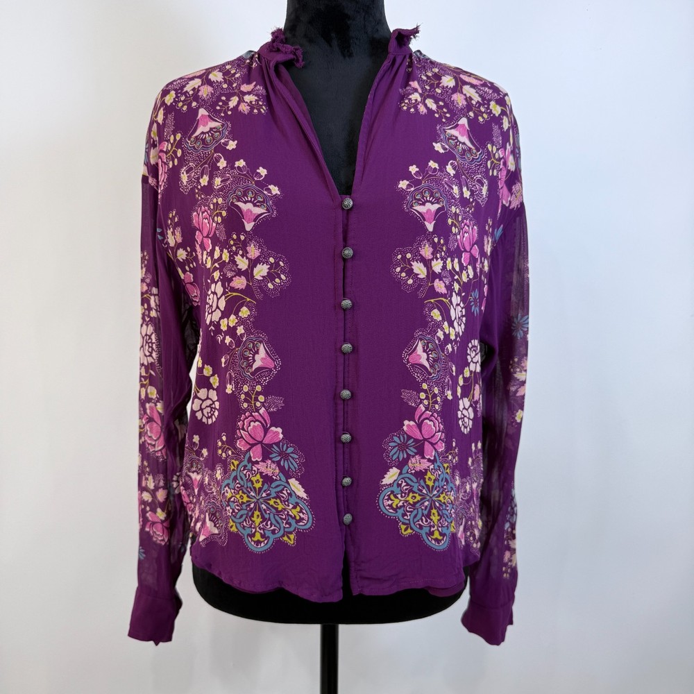 Pilcro Anthropologie The Tavi Floral Button Down Blouse Size S Purple Chiffon
