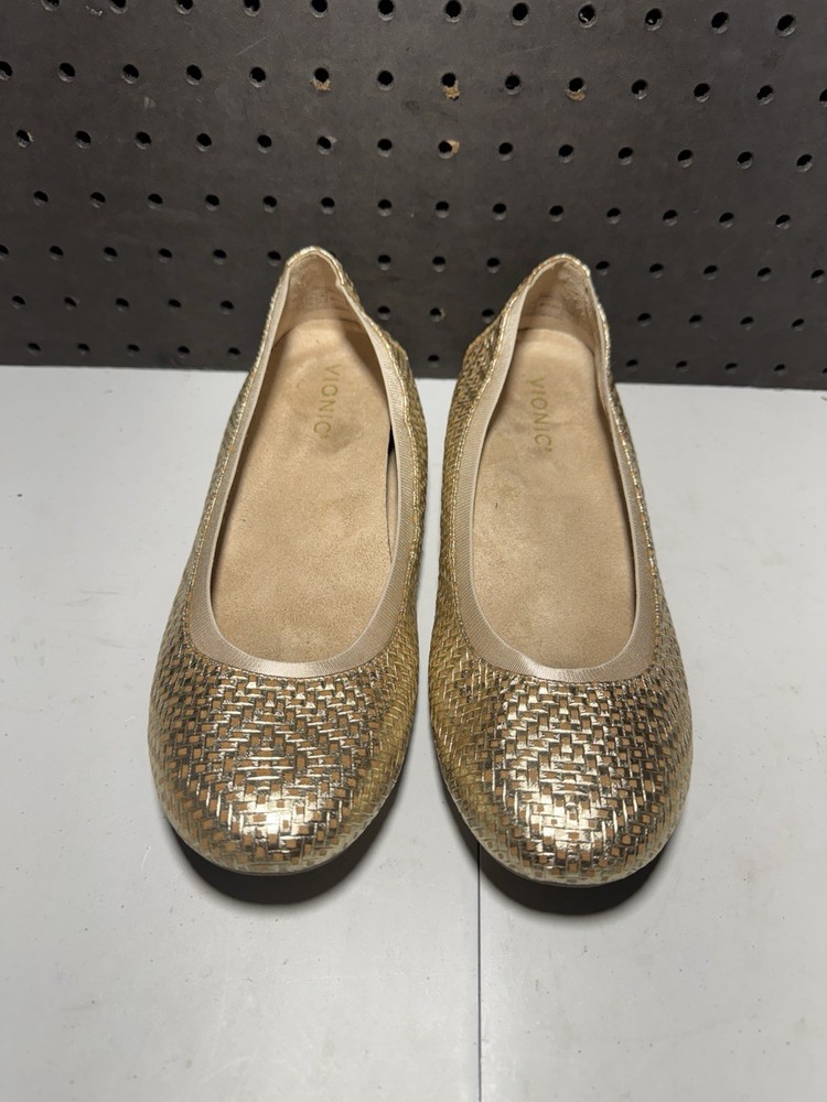 Vionic Anita Women's Flats & Oxfords Gold Geo Suede Size 9
