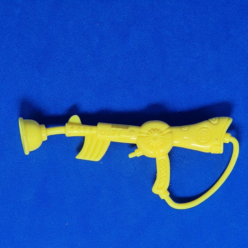 Raphael The Green Teen Beret Raph 1991 Plunger Gun Weapon Accessories TMNT