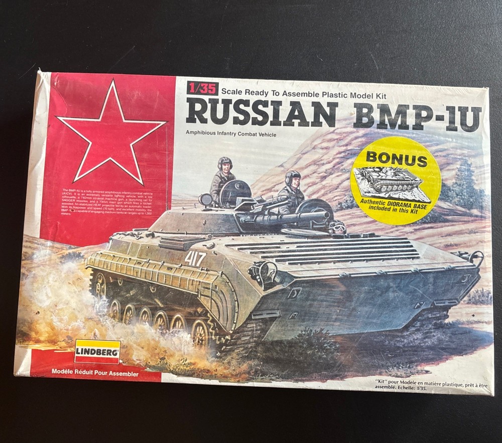 Russian T-80 Tank 1/35 Scale Model Kit by Lindberg 76004