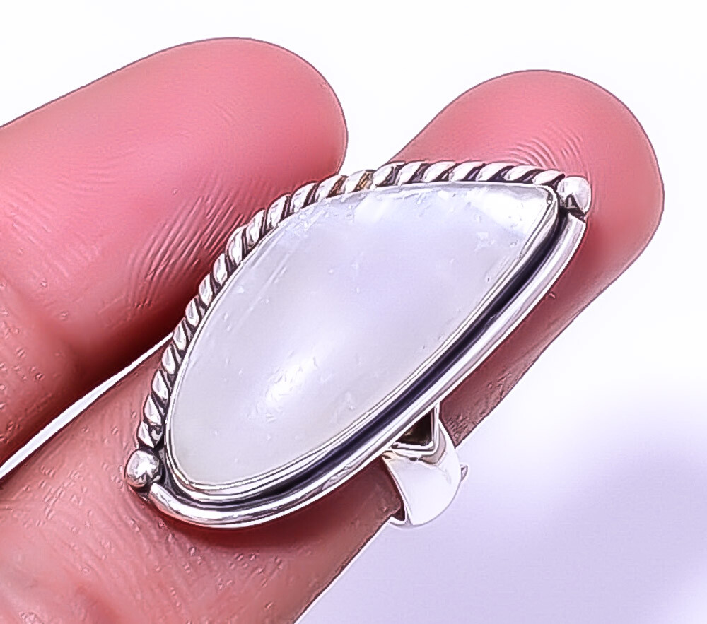 Moonstone - Shri Lanka 925 Sterling Silver Fine Art Ring Size Adjustable (R49)