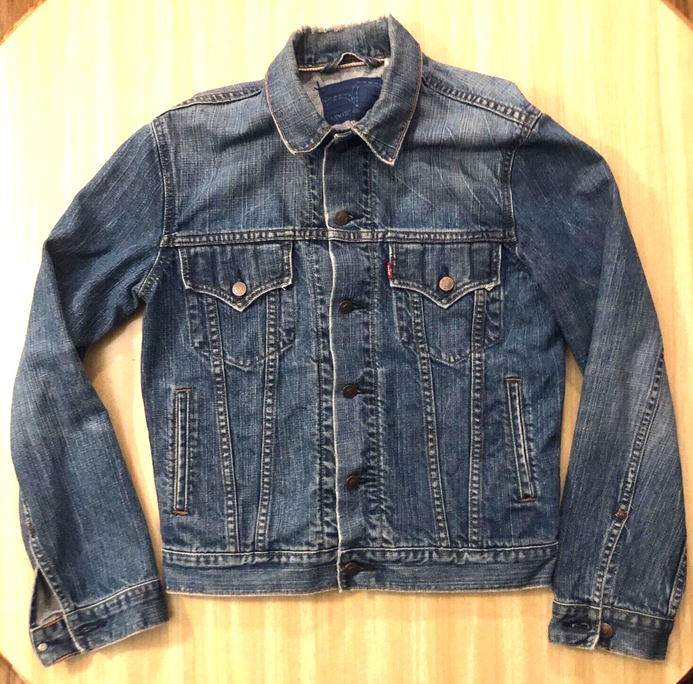 Vtg Levi's Red Tab Repro Selvedge Denim Slim Trucker Jacket Medium