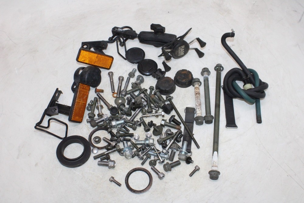 2003 YAMAHA ROAD STAR XV1600A OEM ENGINE MOUNTING BOLTS HARDWARE MOTOR SCREWS