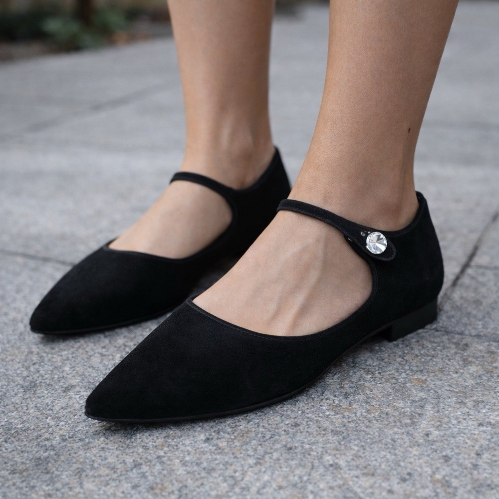 Nine West Black Mary Jane Flats Women’s Size 6.5 Pointed Toe Elegant Shoes NEW