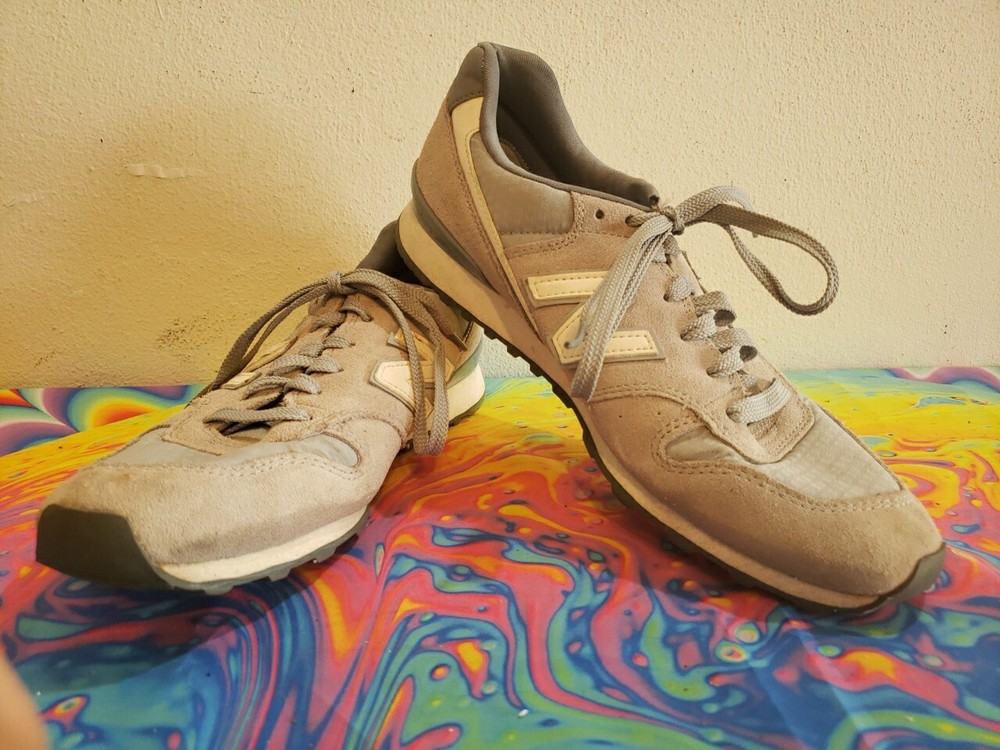 New Balance 696 Blue Suede Shoes Women’s Size 11.5 WL696SUB Comfort Walk Running