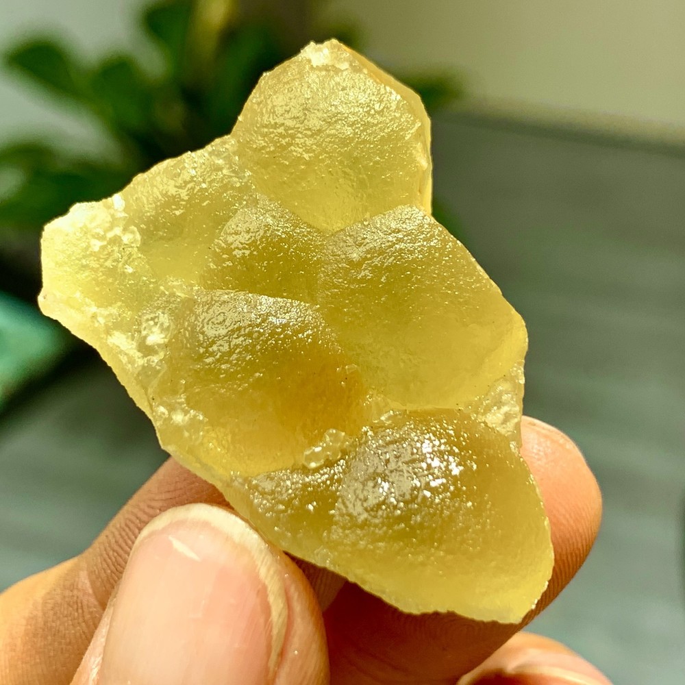 20G Natural Yellow Transparent Fluorite Crystal Sphere Mineral Specimen