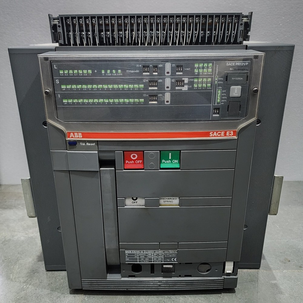 ABB SACE E3S/MS 32 3-POLE CIRCUIT BREAKER 1SDA058979R1 3200A