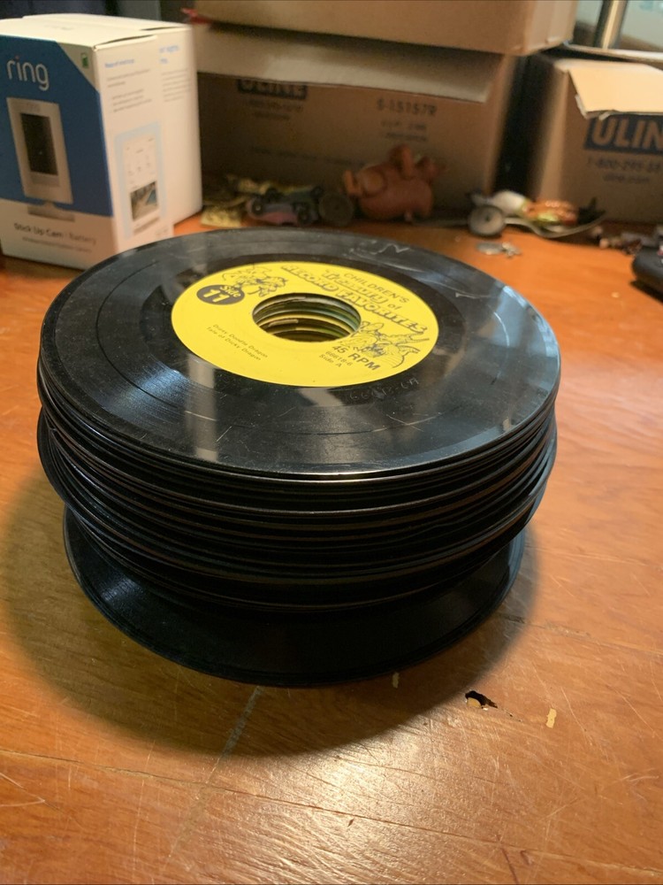 36 Pieces Vintage Childrens 7” 33 & 45 & 78 rpm, 1960’s-70’s Lot E
