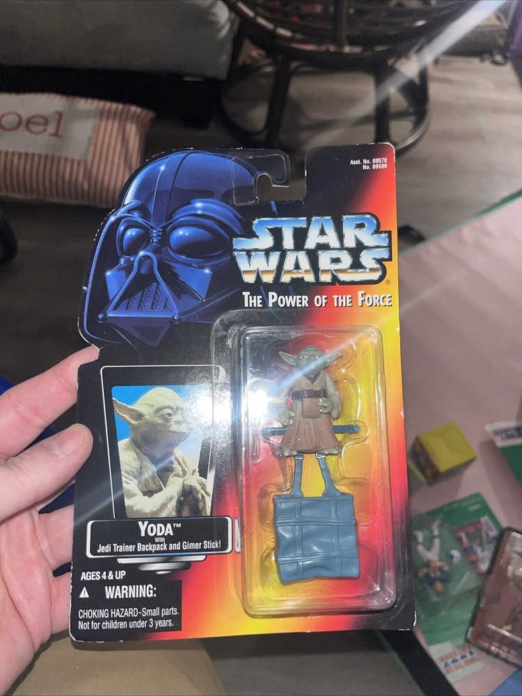 Star Wars Power of the Force Yoda Jedi Trainer Backpack Figure Disney