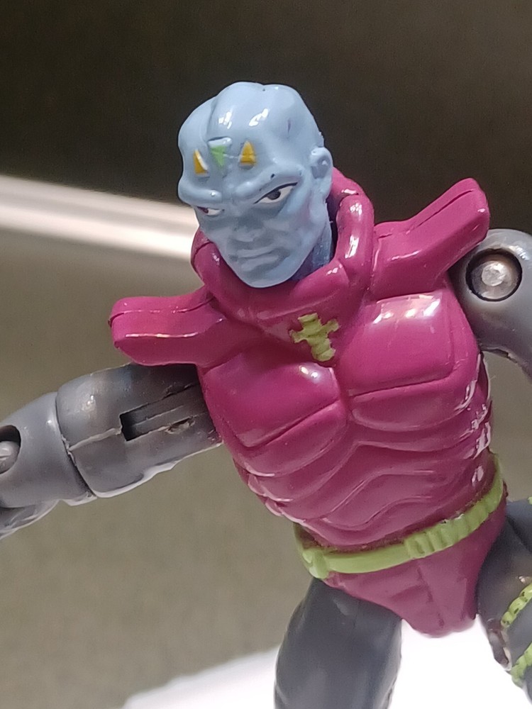 1993 Playmates EXO SQUAD STEALTH E-FRAME Pilot ~TYPHONUS~ Action Figure