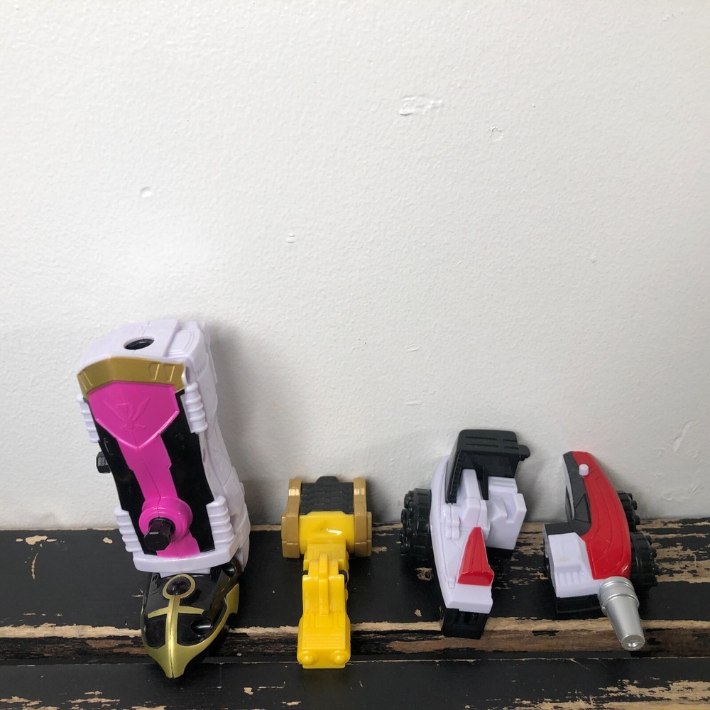 Power Rangers Super Megaforce Megazord Toy Parts Weapons Accessories 4pcs
