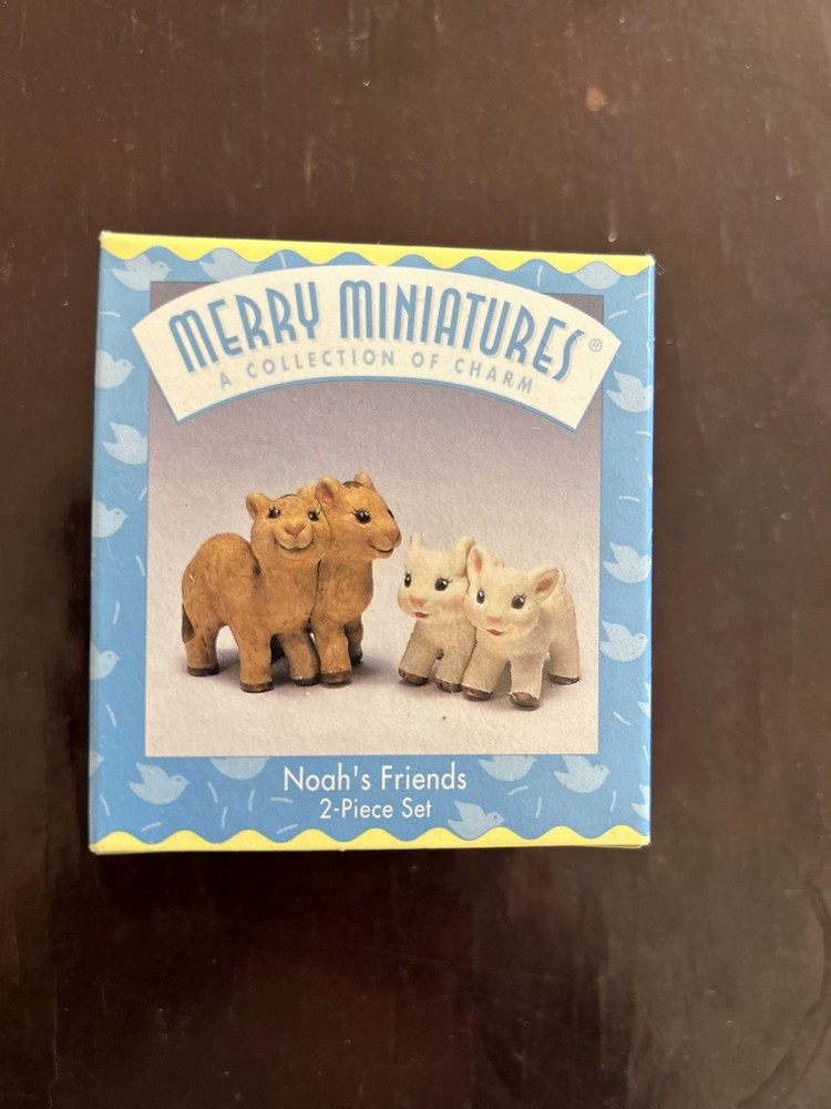 1996 Hallmark Keepsake Mini Noah's Friends Christmas Ornament in Box