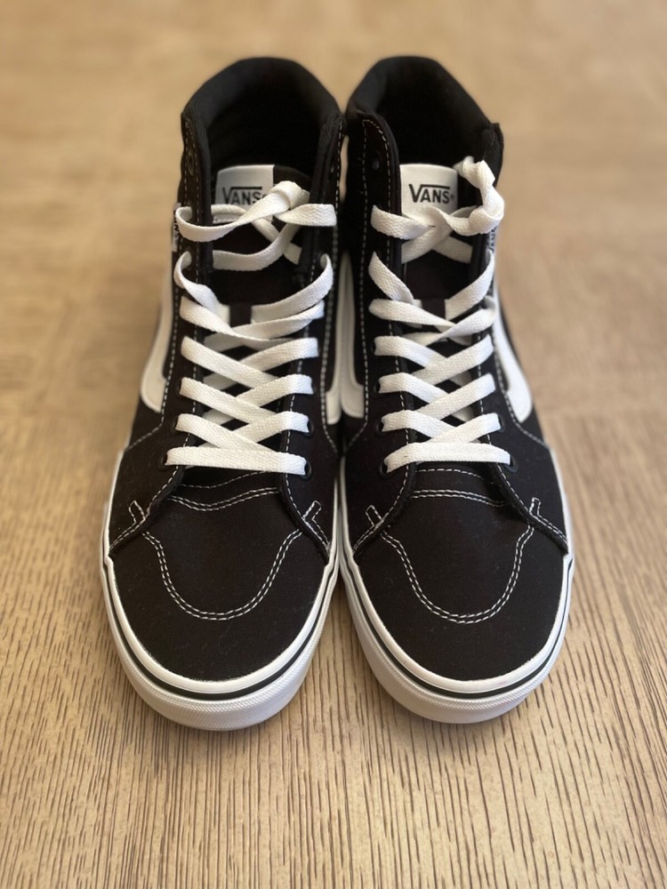 Size 10 - VANS Sk8-Hi Black Women