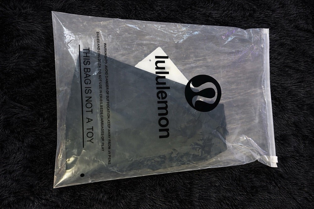 lululemon Black Ankle Leggings Women’s Size 4 Regular Solid Pattern Athletic