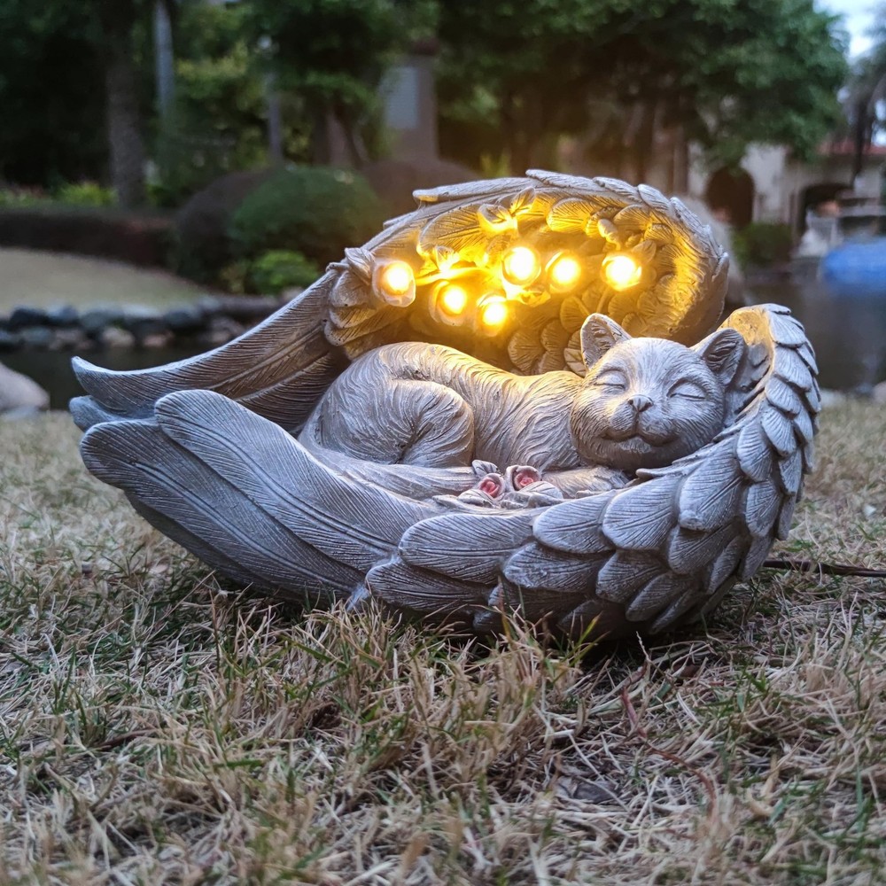 Solar-Powered LED Cat Garden Statues for Outdoor Lawn Decor