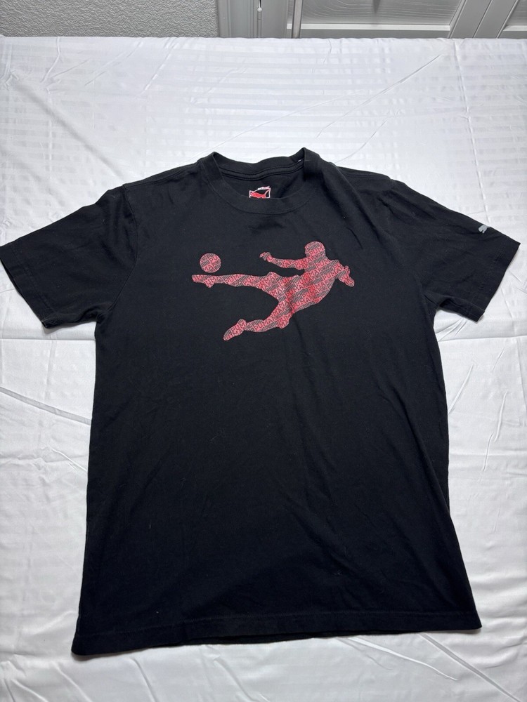 Puma Goal Kick Soccer T-Shirt Men's Size M Black / Red Futbol