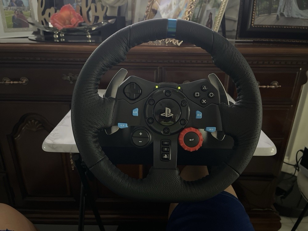 Logitech G29 Driving Force Racing Wheel Pedals Compatible with PS4/PS5/PC, Black