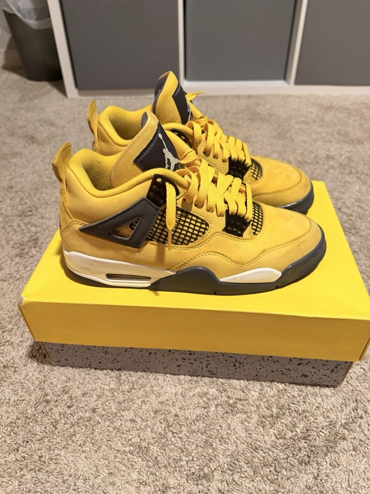 Jordan Air Jordan 4 Retro Lightning 2021