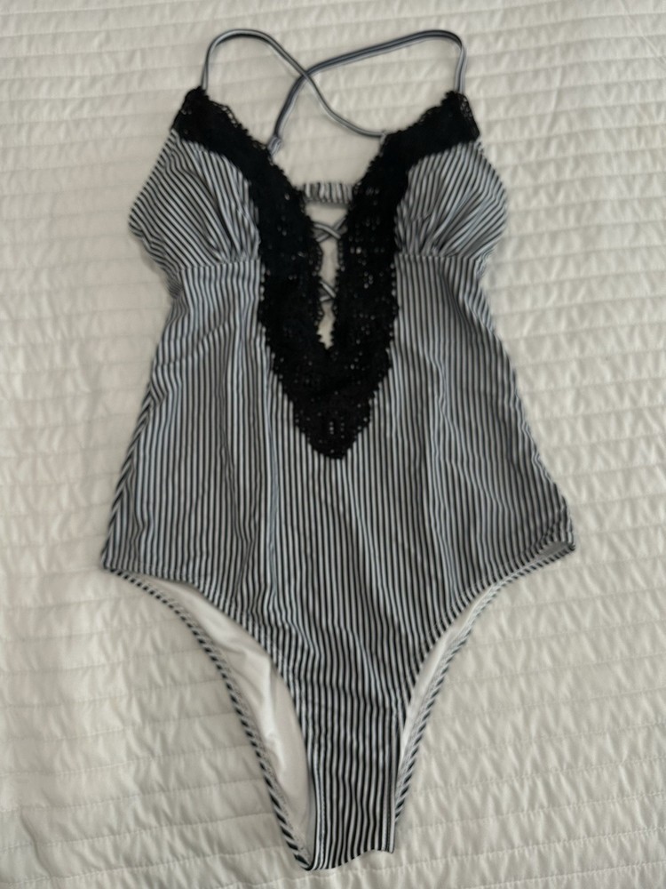 cupshe one piece swimsuit medium