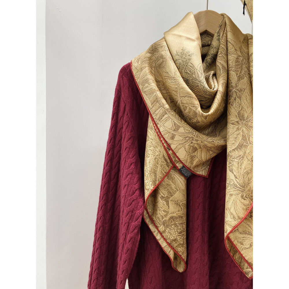 New Boutique 2025 70% Wool 30% Silk Double-Sided Shawl Printing Wrap Scarf 53‘’