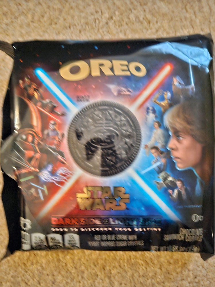 New  Special Edition Star Wars Oreo Cookies (Limited Time) Dark OR Light 10.68oz-image