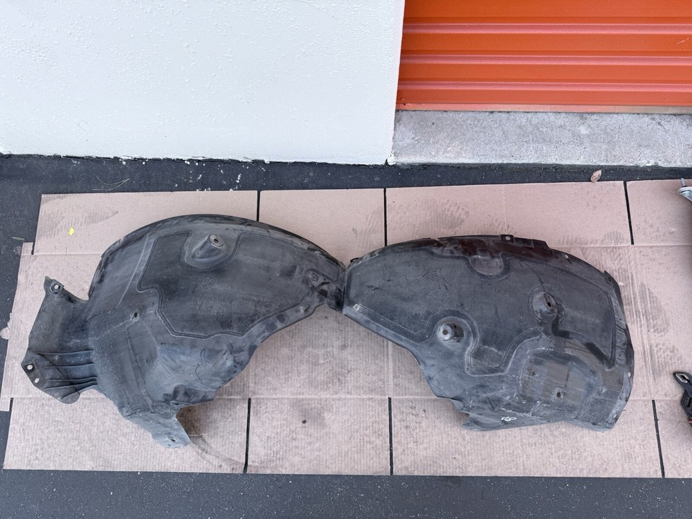 ✅ 2017-2023 OEM Tesla Model 3 Front Left Driver Wheel Fender Liner Splash Shield