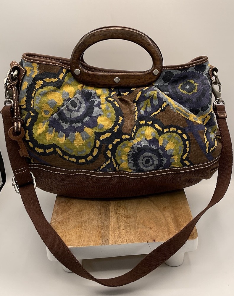 Vtg FOSSIL Floral Print Canvas Crossbody  W/Wooden Handles & Adjustable Strap