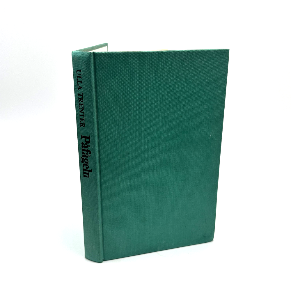 Påfågeln by Ulla Trenter (1969) - Swedish Detective Novel - Hardcover
