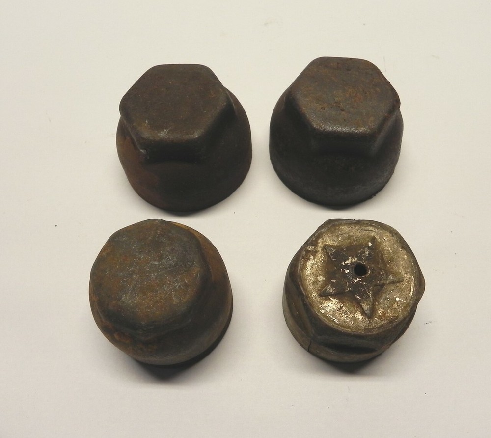 1910-1920s CAR AND TRUCK CENTER HUB CAP COVER LOT | LOT OF 4 *IN GOOD CONDITION*