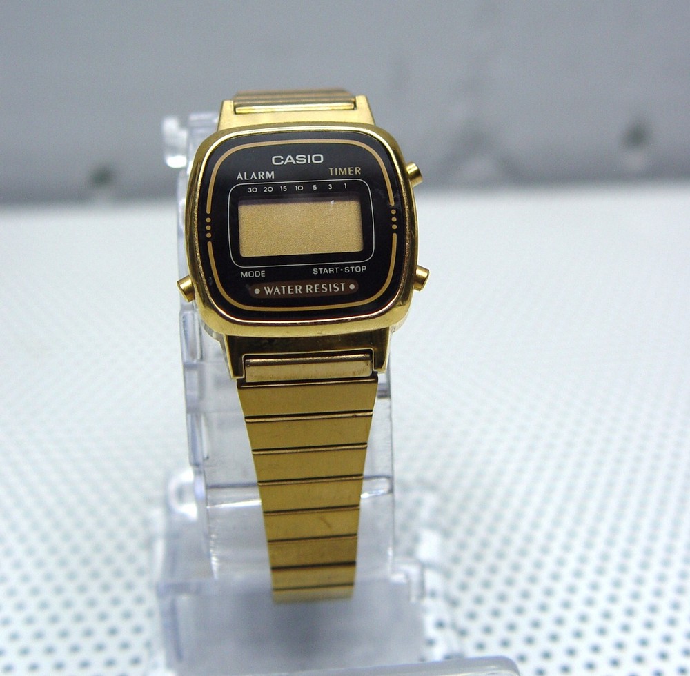 CASIO LA670W LADIES WATCH