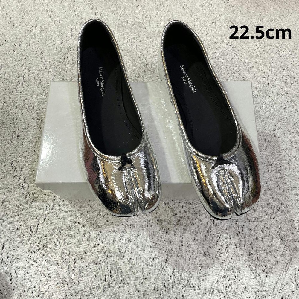 Maison Margiela Tabi Ballet Shoes Size US7 Silver From Japan