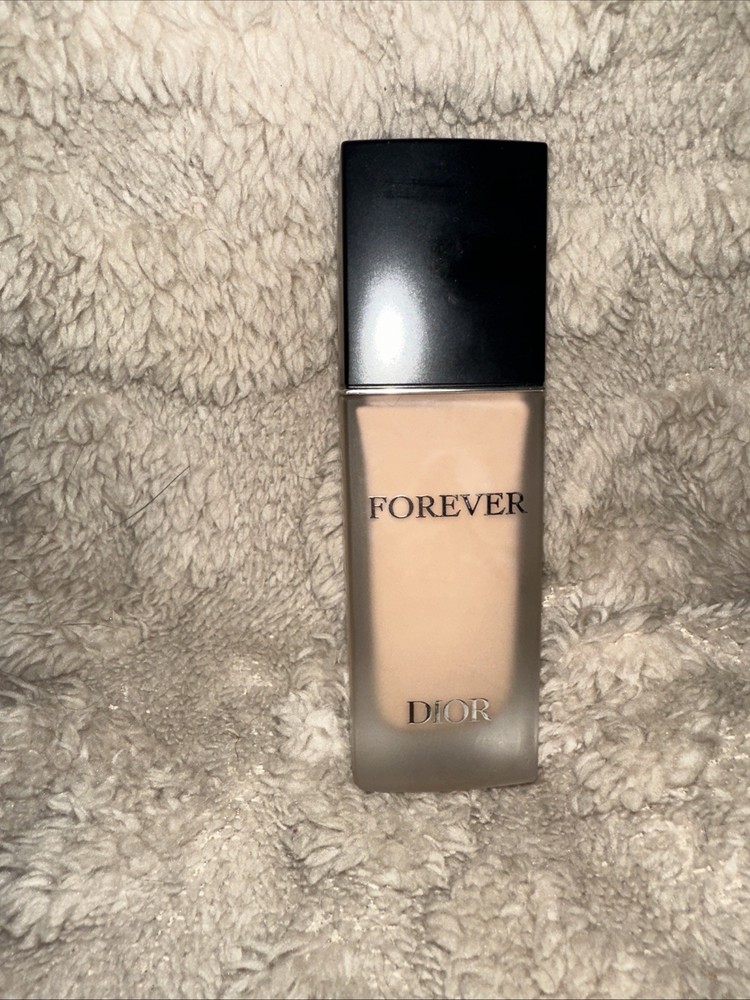Dior FOREVER Foundation Shade 4C