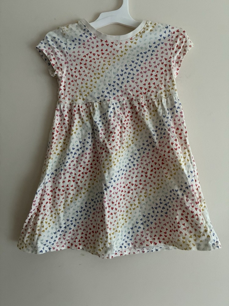 Old Navy Toddler Girls Rainbow Hearts 100% Cotton Short Sleeve Dress Cream 4T
