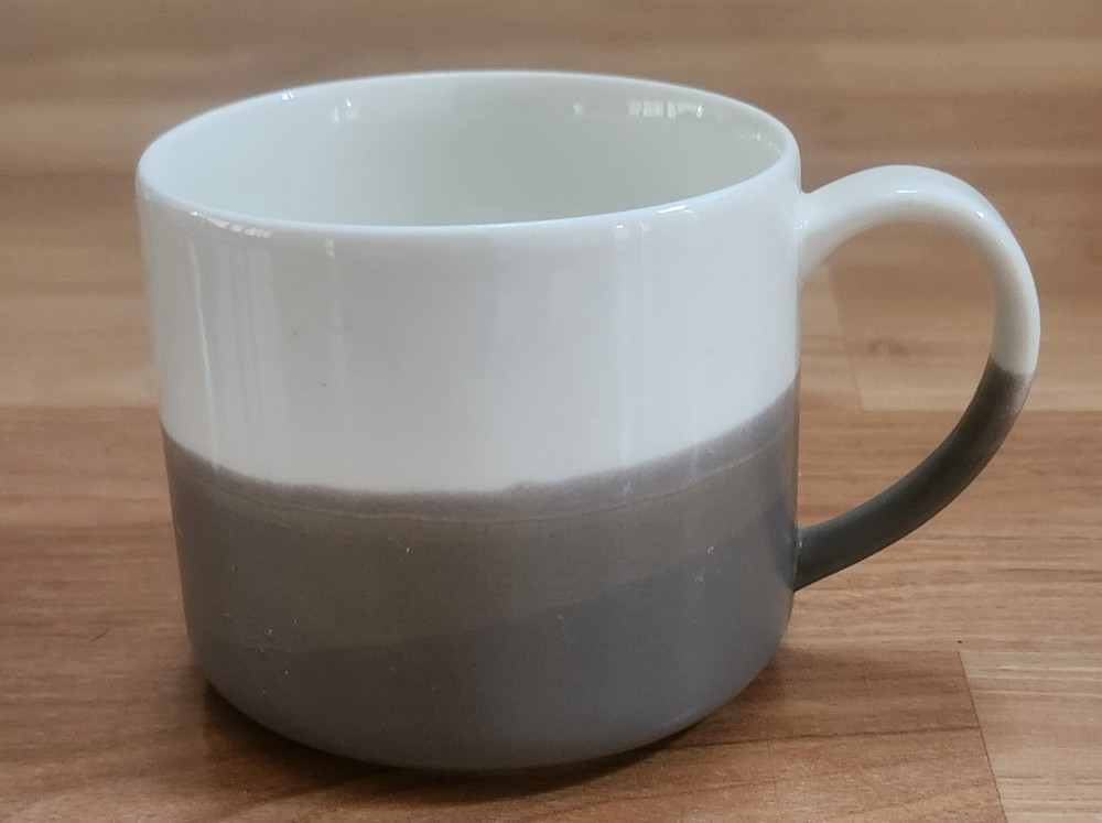 Starbucks 2014 Grey and Cream Dip Glaze Ceramic Mug. 10oz. New No Box. SPOTLESS