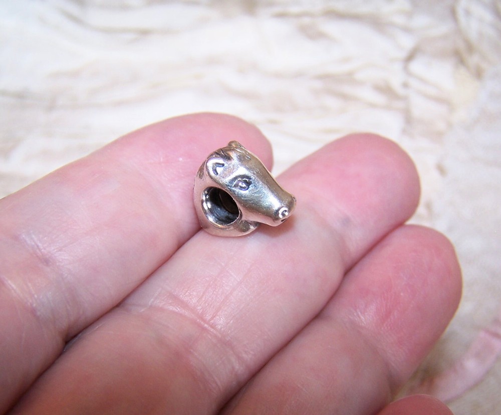 PANDORA Sterling Silver Horse Head Charm - Design #790253