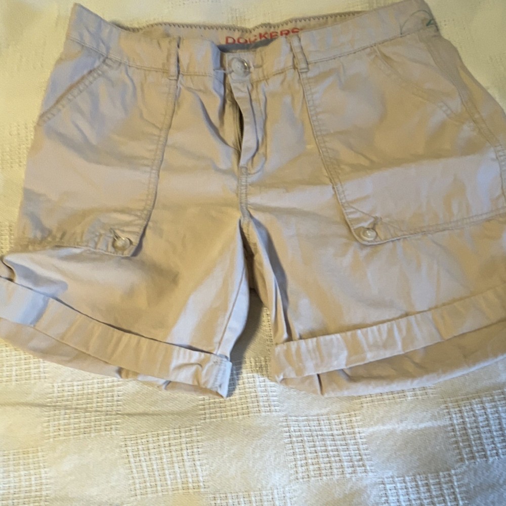 Dockers Women's Beige Cargo Shorts Cotton Canvas Size 12 Button Pockets