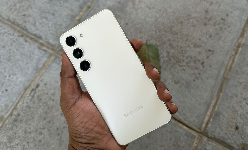 Samsung Galaxy S23 Ultra - 256 GB - White (Verizon)