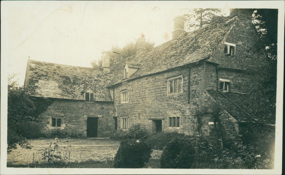 Oxfordshire A Farm House Real Photo Frank Packer Chipping Norton Local Publisher