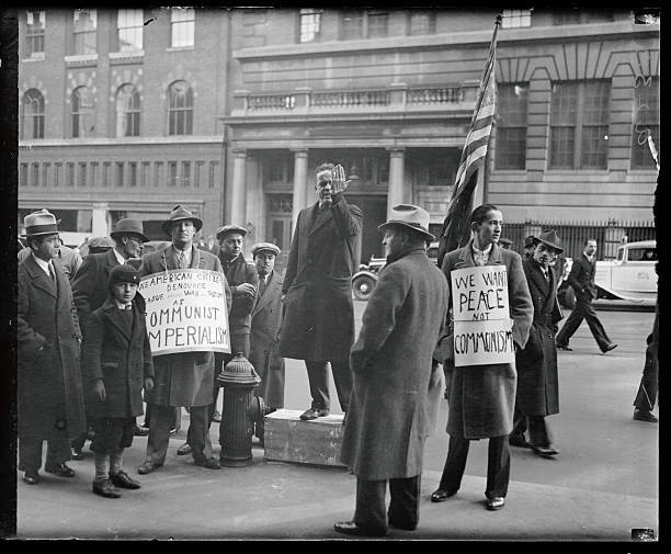 Reporters of the Daily News in New York City were given a break wh .. Old Photo