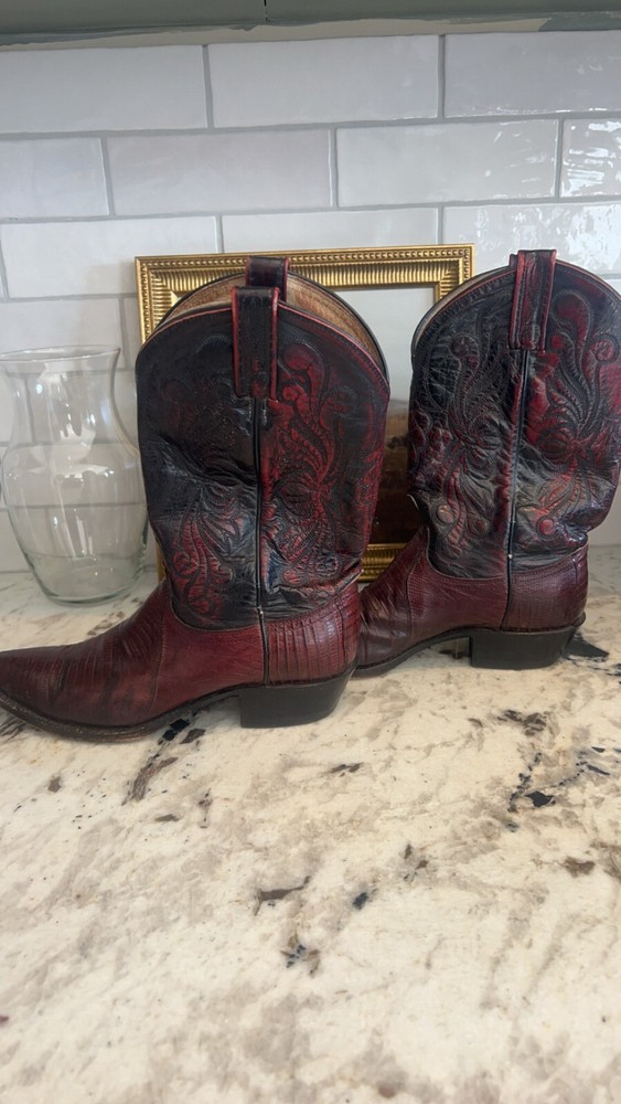 Dan Post USA-made real leather mens cowboy boots size 7.5 in cherry lizard skin