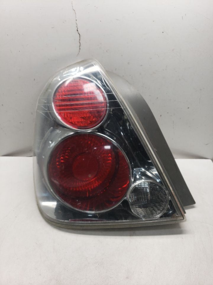 Driver Tail Light Quarter Panel Mounted Fits 05-06 ALTIMA 1416685