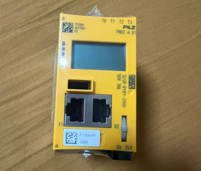 New In Box PILZ PNOZ m B1 772101 Safety Relay