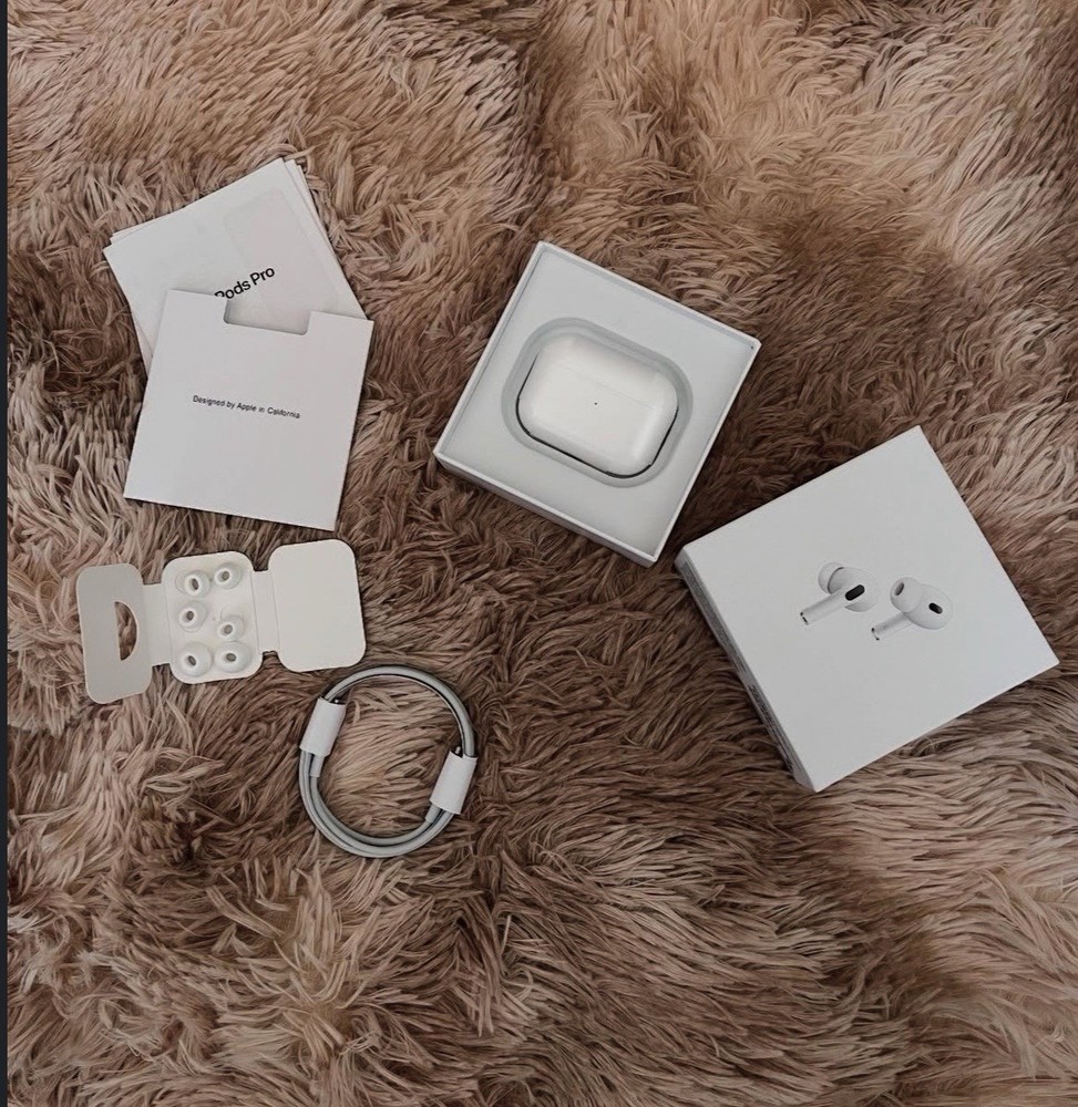 AirPods White, New In Box ✅