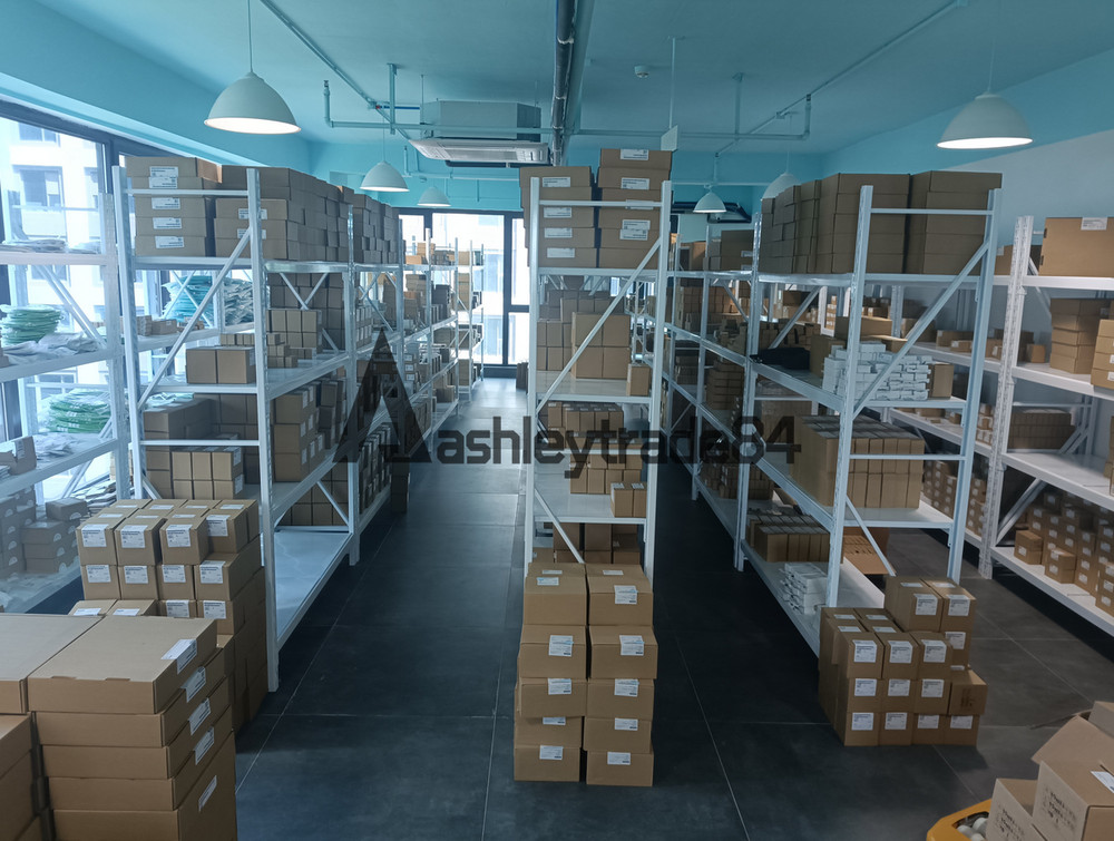 1PCS New Siemens Ultrasonic Level Meter 7ML6013-1BB10-1AA3-Z F04