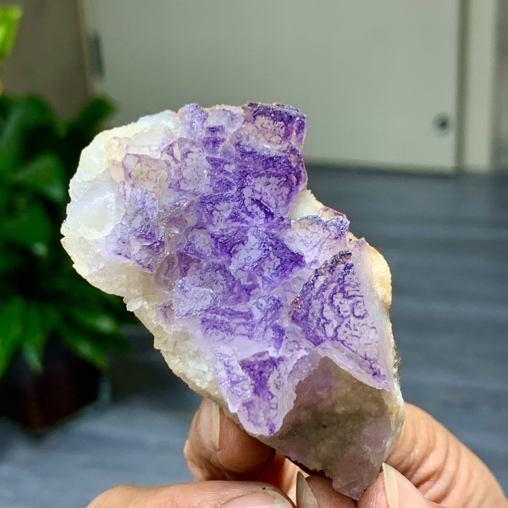89G Natural Purple QR Code Fluorite Cluster Crystal from Guizhou Mineral Specimen