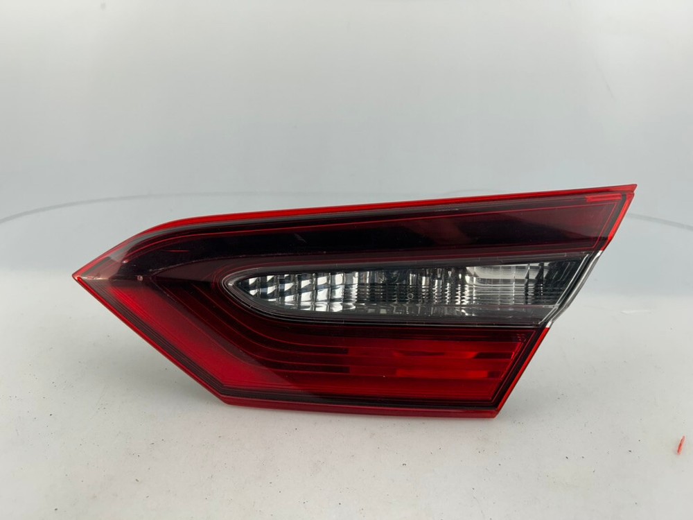 OEM | 2018 - 2023 Toyota Camry Inner Halogen Tail Light (Right/Passenger)